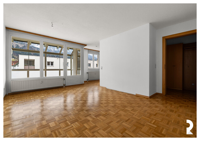 ZENTRALE 3-ZIMMER-WOHNUNG MIT WINTERGARTEN UND TIEFGARAGENPLATZ IN NENZING