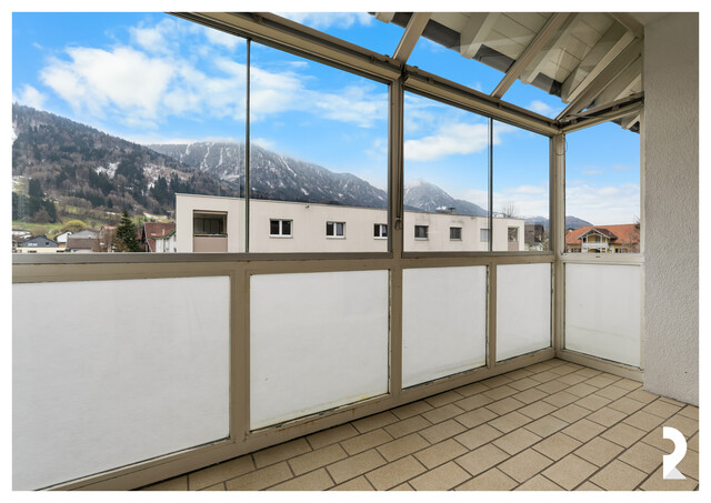 ZENTRALE 3-ZIMMER-WOHNUNG MIT WINTERGARTEN UND TIEFGARAGENPLATZ IN NENZING