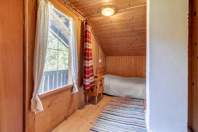 Entzückendes Ferienhaus im Bregenzerwald. Paradies im Grünen mit riesigem Garten, 2 Sonnenterassen und direkte Nähe zum Lift.