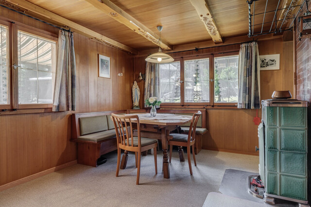 Entzückendes Ferienhaus im Bregenzerwald. Paradies im Grünen mit riesigem Garten, 2 Sonnenterassen und direkte Nähe zum Lift.