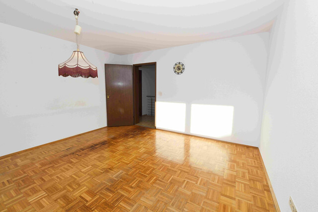 Attraktives Einfamilienhaus in ruhiger Lage mit großem Garten in Hard