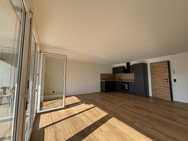 ohne Provision - 1. Bezug nach Renovierung 3 Zimmer mit Terrasse