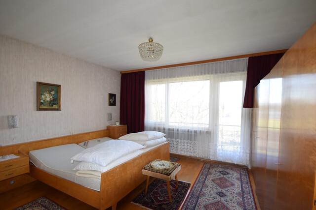 Ruhig gelegenes Einfamilienhaus mit großem sonnigen Grundstück in Hohenems