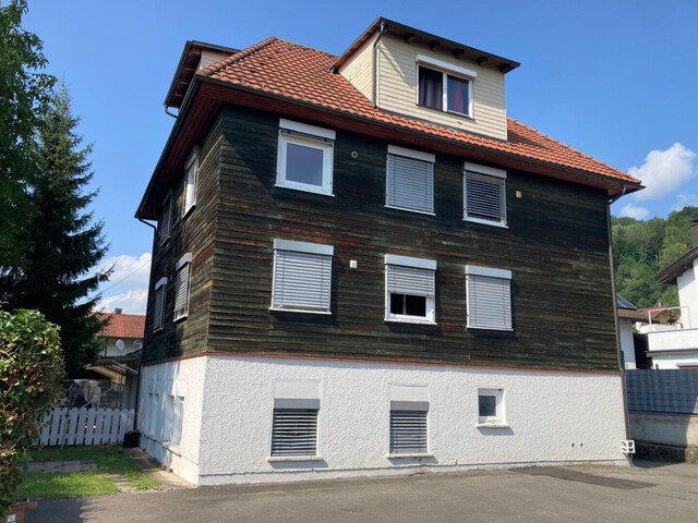 Zinshaus in Dornbirn, Vollvermietet, 17 Einzimmerappartements