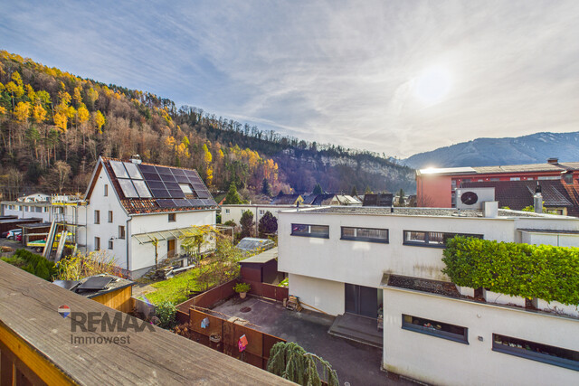 HOCH HINAUS – UND TROTZDEM MITTEN IM LEBEN - Großzügiges Wohnen über zwei Ebenen in Feldkirch/Gisingen