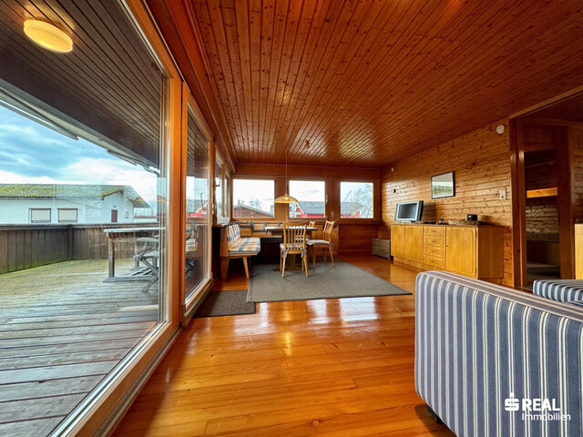 Ferienhaus am Bodensee - Wohnen direkt am Wasser mit Bootsgarage