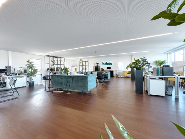 Attraktives Wohn- und Geschäftshaus in frequentierter Lage von Hard