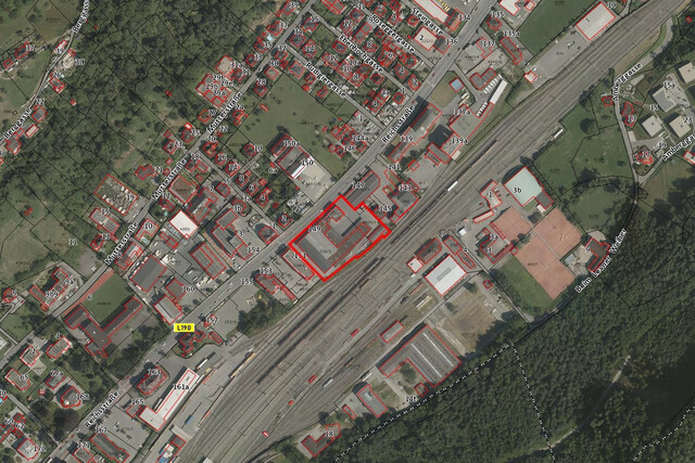 Top-Lage für Logistik: Büro & Lager der 
EXTRAKLASSE