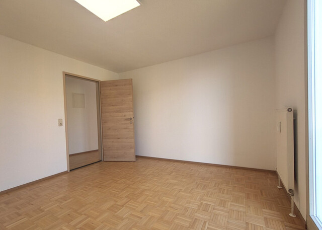 2-Zimmer-Wohnung mit Tiefgarage zur Miete