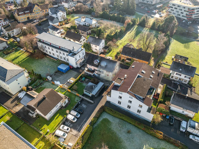 Familien-Traum ! Doppelhaushälfte mit 150m², 6 Zimmern und 2 Bädern