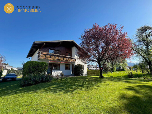 HARD: HAUS MIT CHARME UND TRAUMHAFTEM GARTEN
