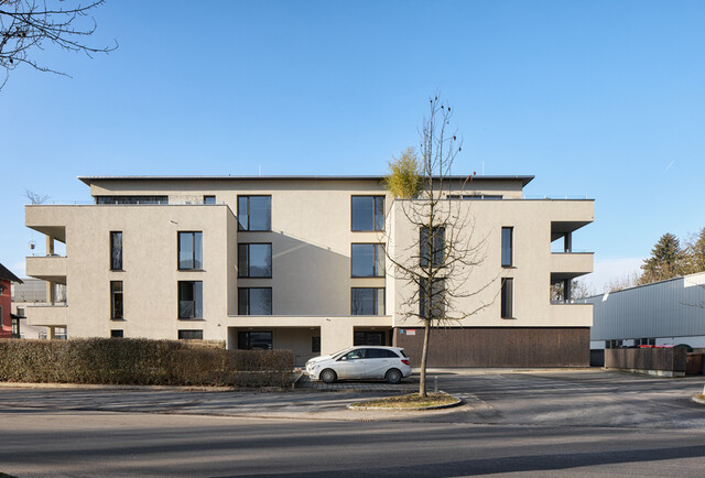 Exklusive 3-Zimmer-Wohnung mit Terrasse – am See