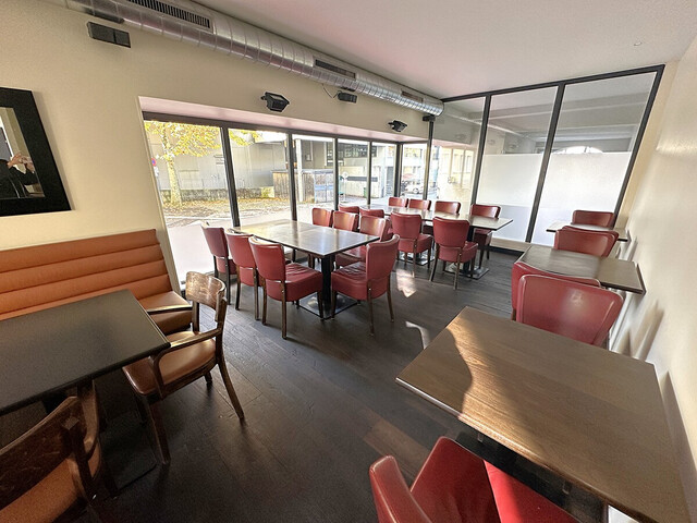 Charmantes Café / Lokal im Gewerbepark Am Kehlerpark in Dornbirn