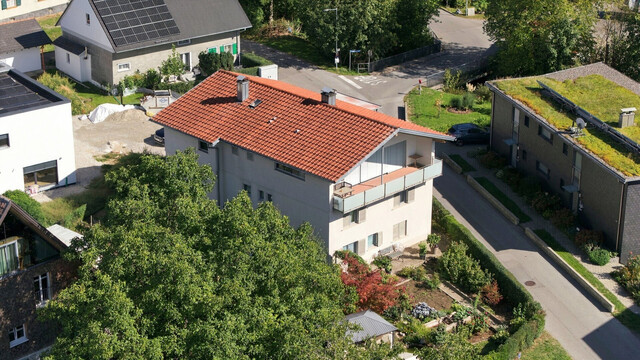 Großzügige Dachgeschosswohnung mit Südwest-Terrasse und traumhaftem Bodenseeblick