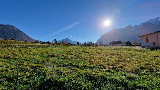 Sonniges Grundstück in ruhiger Lage - Grstk 1