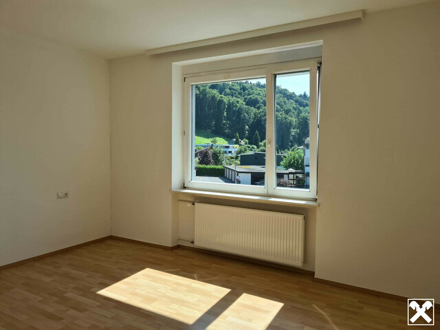 Dachgeschosswohnung im Zentrum von Schwarzach