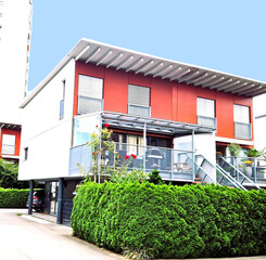 Neuer Kaufpreis auf Anfrage: Modernisierte DHH, perfekt angebunden an die Bregenzer Innenstadt, ruhig und grün im Wohngebiet Rieden, provisionsfrei direkt von uns!