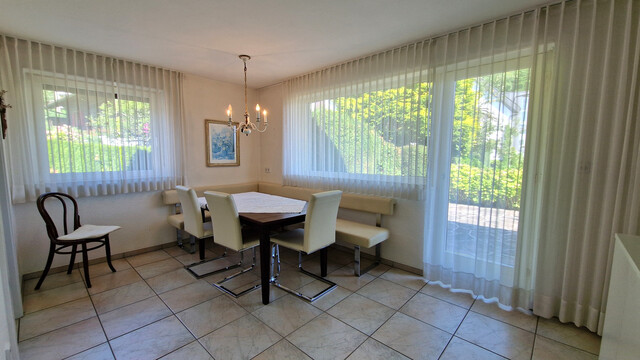 Einfamilienhaus in bester Lage zu verkaufen