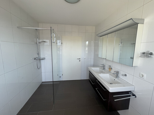 Wohntraum mit Weitblick! Sonnige 4 Zi Wohnung, großer Südwestbalkon, zentral in Rankweil - provisionsfrei!