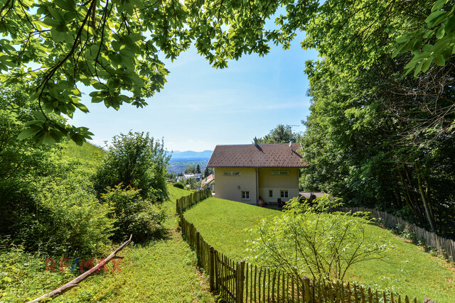 Natur & Komfort vereint – Einfamilienhaus mit Weitblick und Privatsphäre