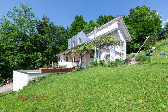 Natur & Komfort vereint – Einfamilienhaus mit Weitblick und Privatsphäre