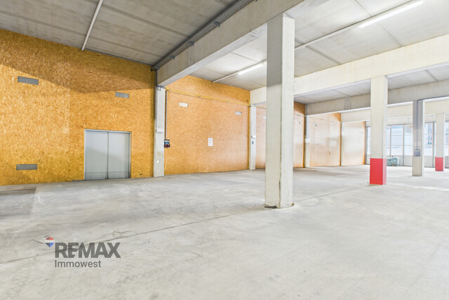 1.418 m² Lagerhalle – Direkt an der A14 gelegen, ideal für Ihre Logistik- und Lagerbedürfnisse