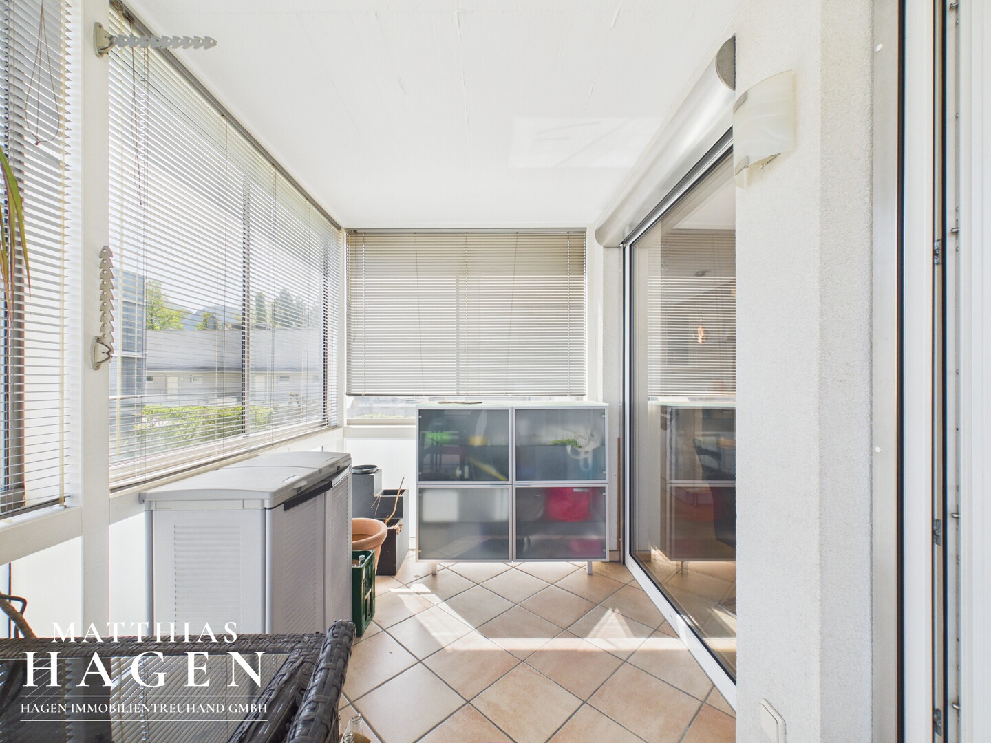 3- Zimmer Wohnung - Gut gelegen, Wintergarten, Tiefgarage, Lift