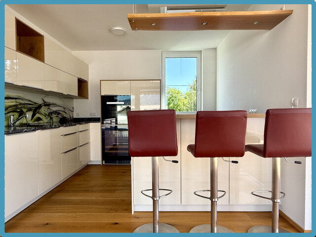 MÄDER - Penthouse-Wohnung mit riesiger Dachterrasse zu verkaufen!