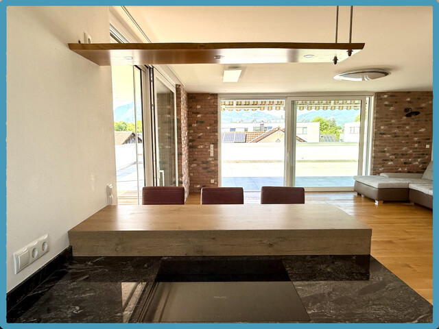 MÄDER - Penthouse-Wohnung mit riesiger Dachterrasse zu verkaufen!