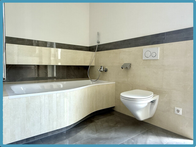 MÄDER - Penthouse-Wohnung mit riesiger Dachterrasse zu verkaufen!