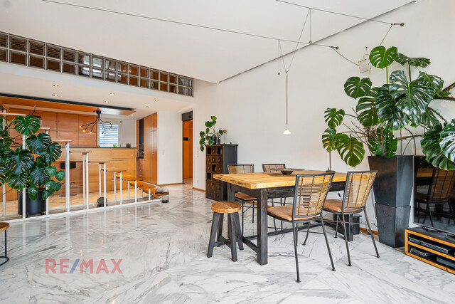 Wohnen mit Stil: Modernes Loft für kreative Freigeister