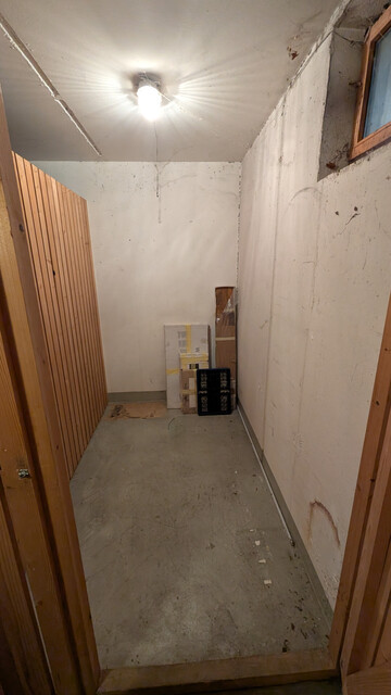 2-Zimmer-Wohnung mit Wintergarten und Tiefgaragenplatz in ruhiger Lage