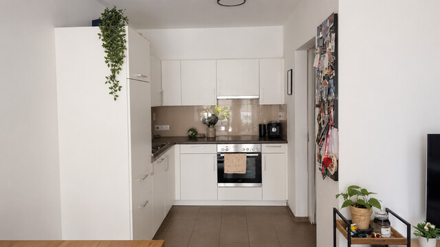 Helle 2-Zimmer-Wohnung mit großem überdachtem Balkon