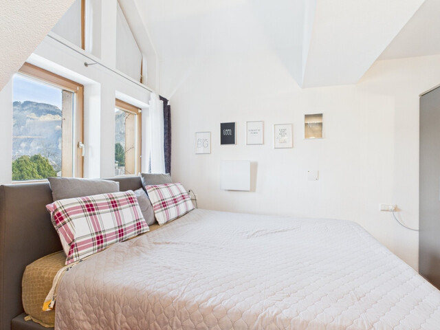 Charmante 2,5-Zimmer-Dachgeschosswohnung mit Terrasse und Fernblick in Hohenems