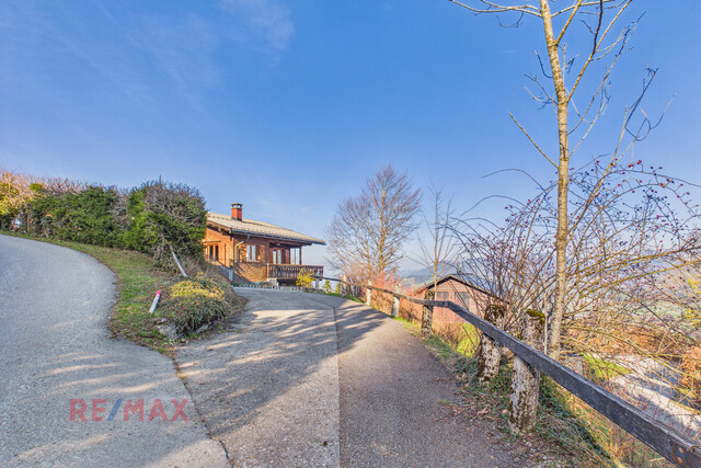 Großzügiges Ferienhaus mit Weitblick und Privatsphäre im Bregenzerwald