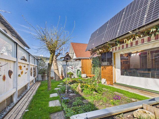 Familienwohntraum mit außergewöhnlich niedrigen Betriebskosten