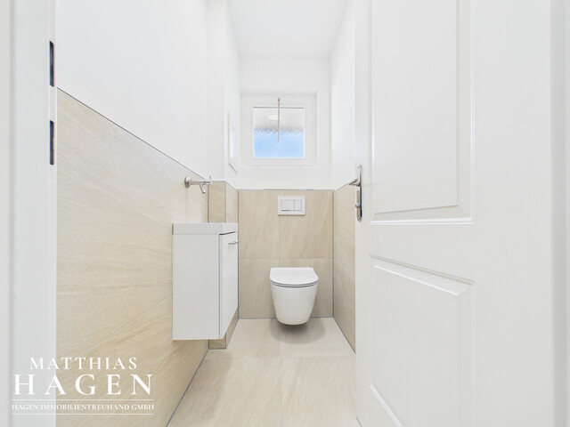 Neu renovierte 3,5 Zimmer Wohnung mit schöner Aussicht in alle Richtungen