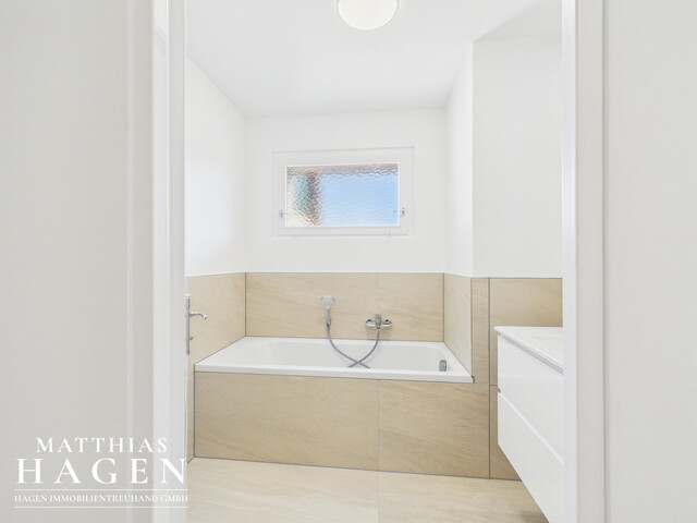 Neu renovierte 3,5 Zimmer Wohnung mit schöner Aussicht in alle Richtungen