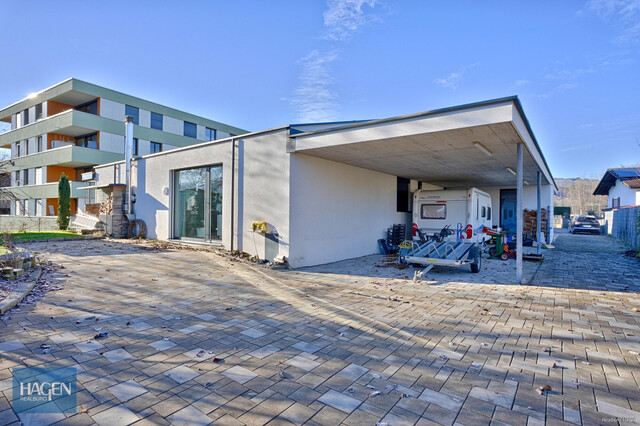 Stilvolle Eleganz trifft höchsten Wohnkomfort – Bungalow in Lustenau