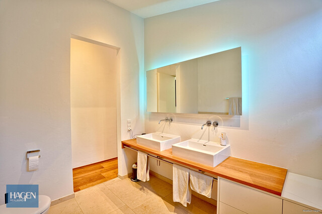 Stilvolle Eleganz trifft höchsten Wohnkomfort – Bungalow in Lustenau