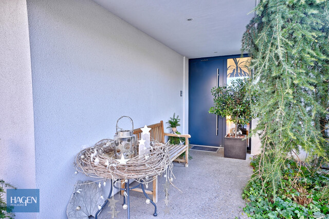 Stilvolle Eleganz trifft höchsten Wohnkomfort – Bungalow in Lustenau