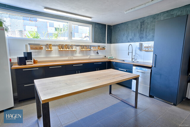 Industrial Design trifft auf Naturidylle – Ein architektonisches Statement in Hohenems Reute