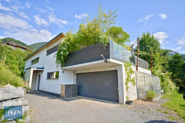 Industrial Design trifft auf Naturidylle – Ein architektonisches Statement in Hohenems Reute