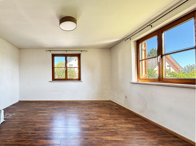 Einfamilienhaus mit viel Potenzial - ideal für handwerklich Geschickte 