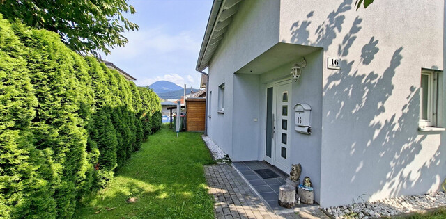 Hier will ich Wohnen - Gepflegtes massiv errichtetes Einfamilienhaus in zentraler Lage von Gisingen zu verkaufen!