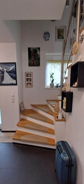 Hier will ich Wohnen - Gepflegtes massiv errichtetes Einfamilienhaus in zentraler Lage von Gisingen zu verkaufen!