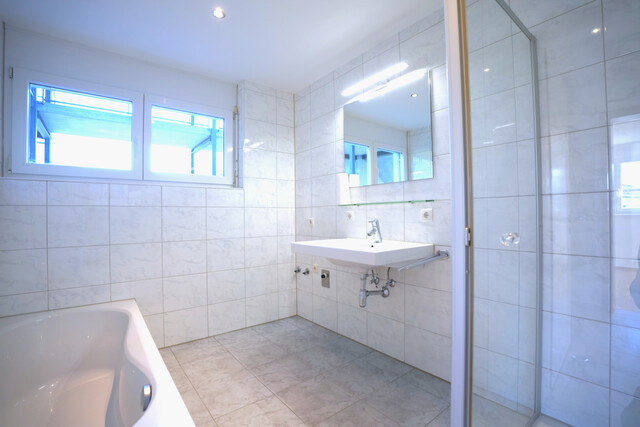 Helle, großzügige 3-Zimmerwohnung