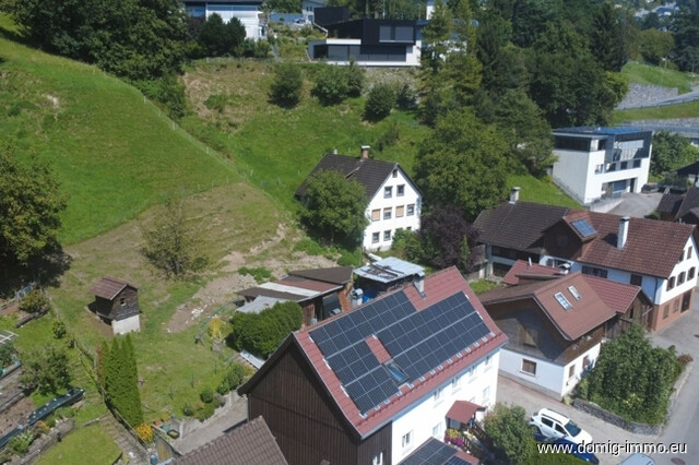 Hanggrundstück mit ca. 500m² Baufläche & 1.400m² Freifläche in Thüringen zu verkaufen!