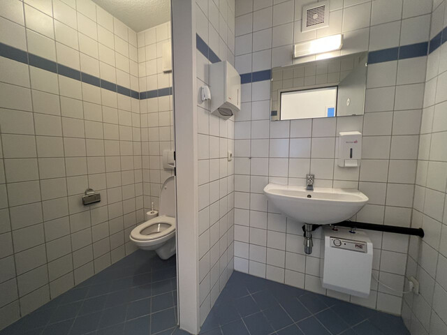 AUF DER SUCHE NACH EINER PRAXIS?