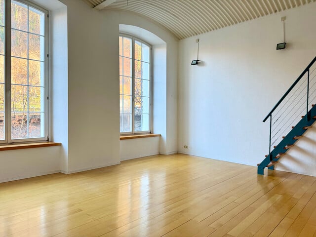 einmaliges Büro-Loft mit Galerie